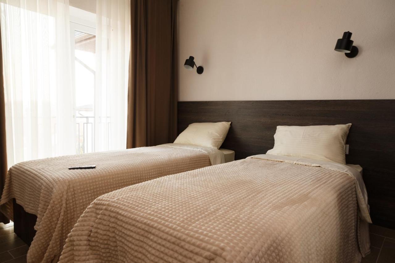 Colinele Aurii Cimislia Hotel Eksteriør billede